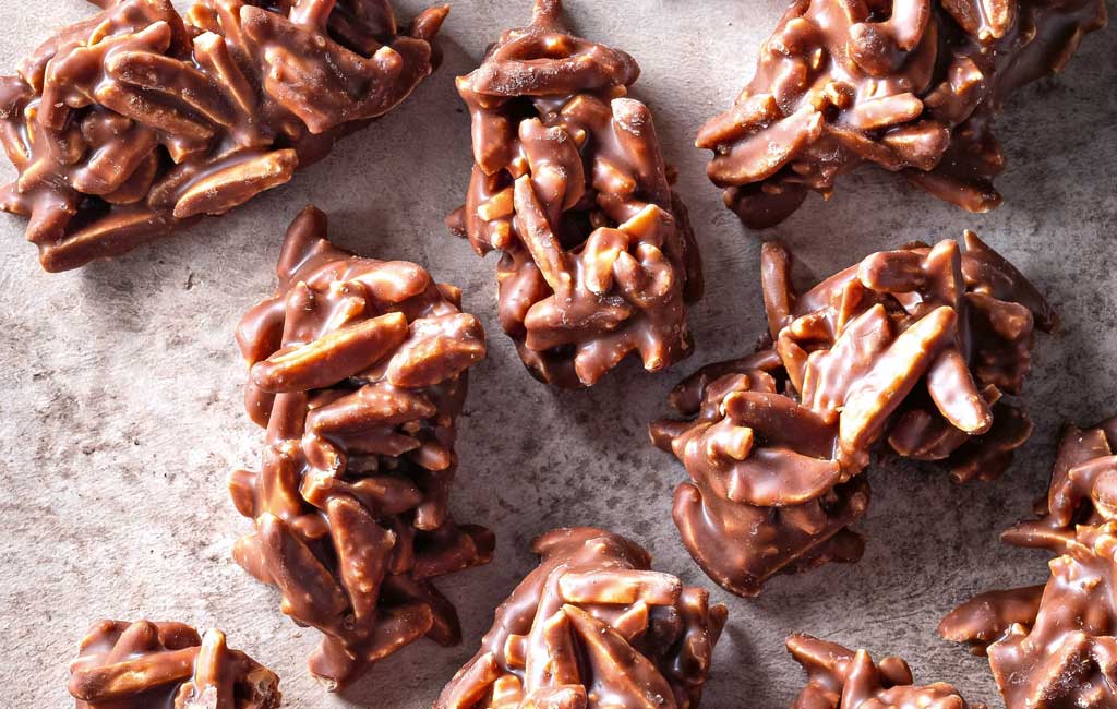 Recette rocher lait amandes livre joyeuses pâques Christophe Felder